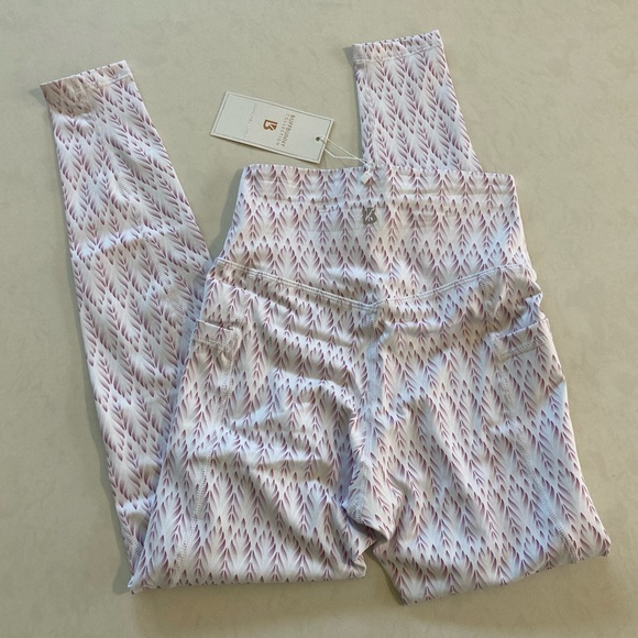 Buffbunny Onyx Limitless Leggings - Oasis Print - Picture 7 of 11